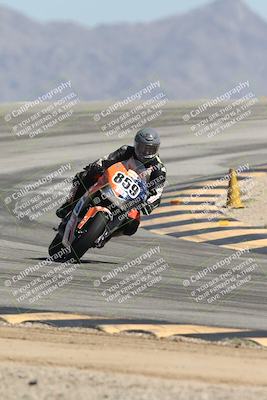 media/Oct-02-2025-Racers Edge (Thu) [[2c91cb6ab3]]/3-B Group/Session 4-Turn 12 (1pm)/